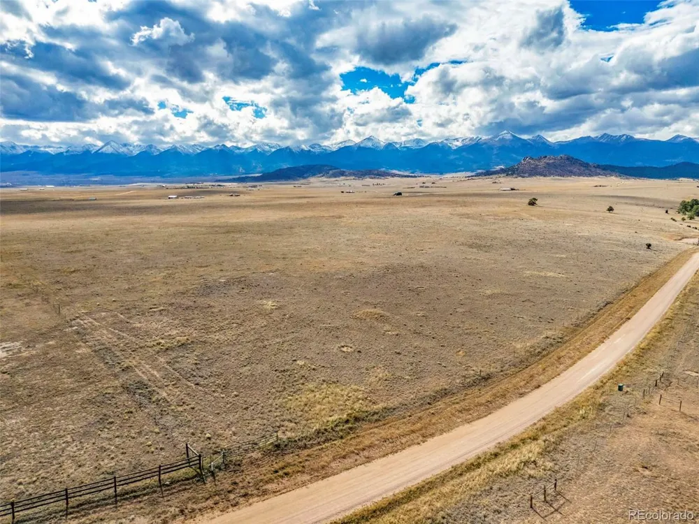 4100 Oak Grove Circle Westcliffe, CO 81252