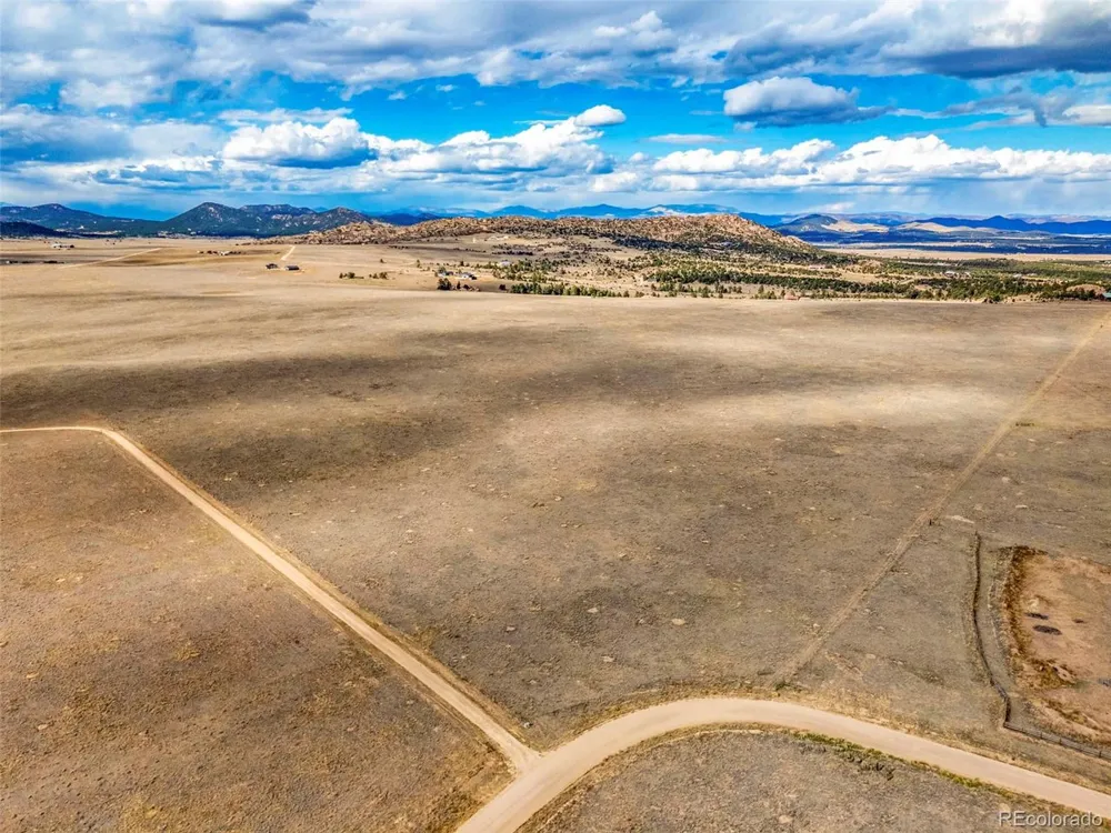 4100 Oak Grove Circle Westcliffe, CO 81252