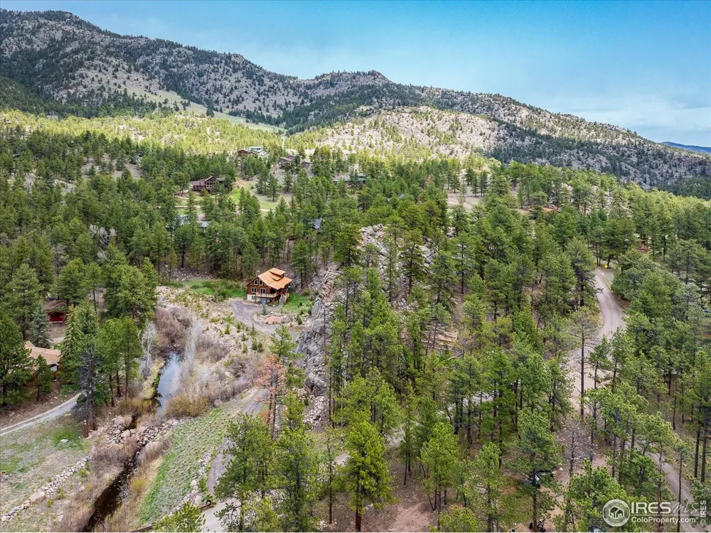 1289 Kiowa Road Lyons, CO 80540
