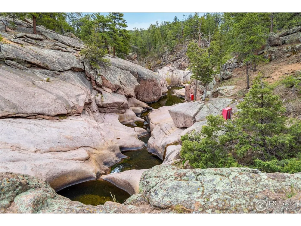 1289 Kiowa Road Lyons, CO 80540