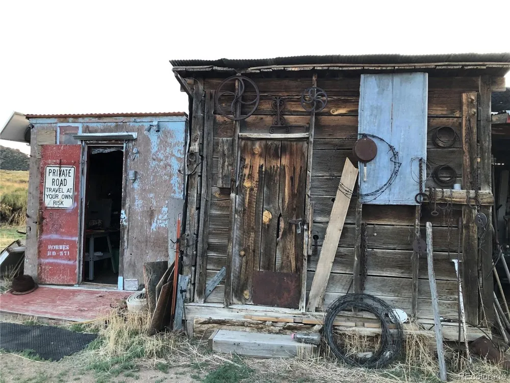 County Road 571` Gardner, CO 81040