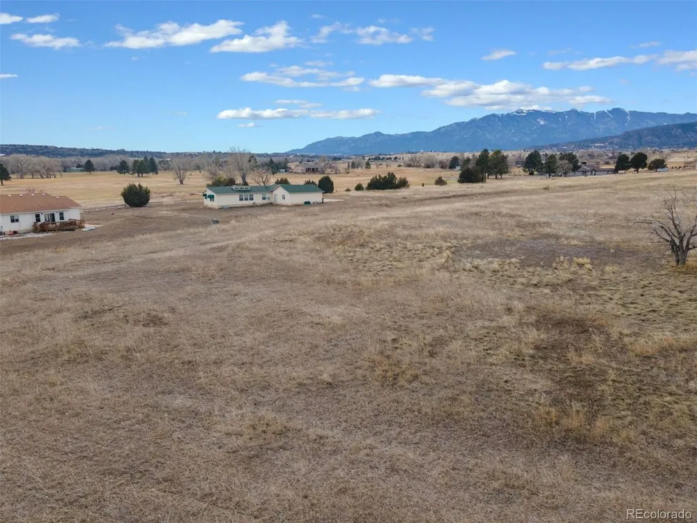 1122 Little Snake Dr Colorado City, CO 81019