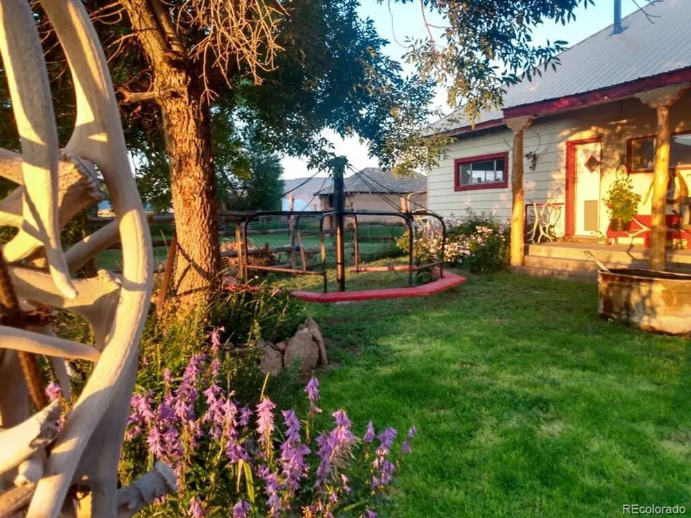 18899 County Road 28 Sanford, CO 81151