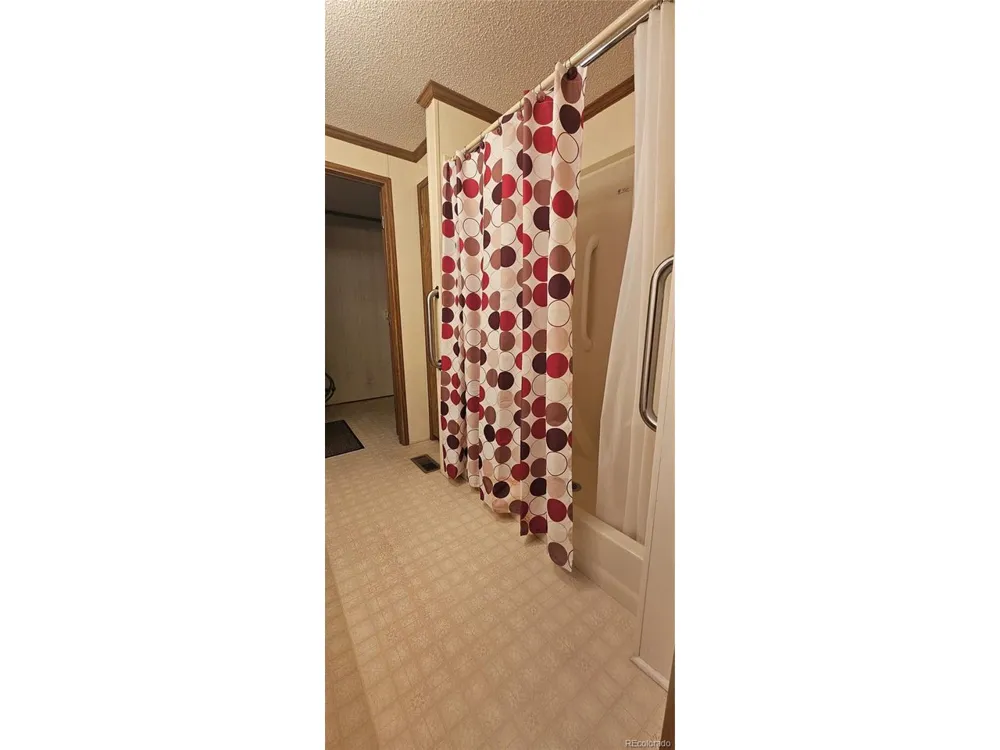 401 Iowa Avenue Seibert, CO 80834