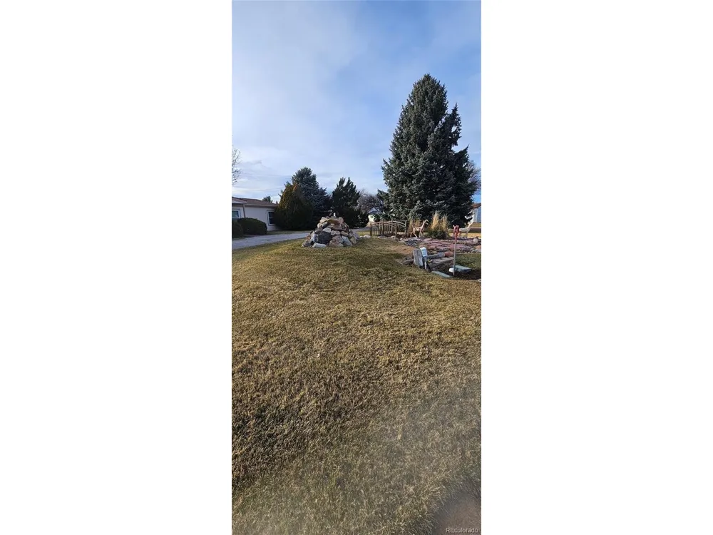 401 Iowa Avenue Seibert, CO 80834