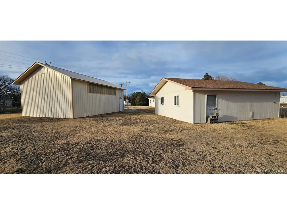 401 Iowa Avenue Seibert, CO 80834