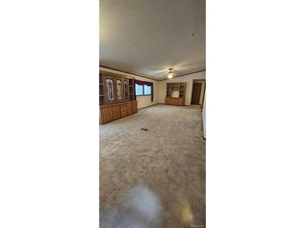 401 Iowa Avenue Seibert, CO 80834