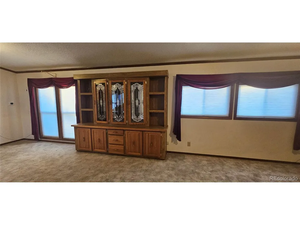 401 Iowa Avenue Seibert, CO 80834