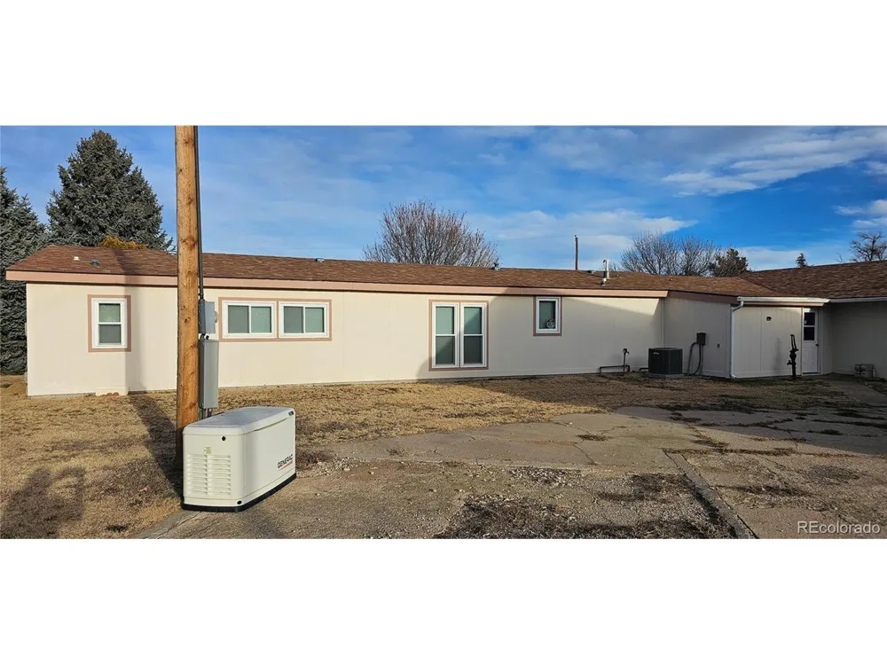 401 Iowa Avenue Seibert, CO 80834