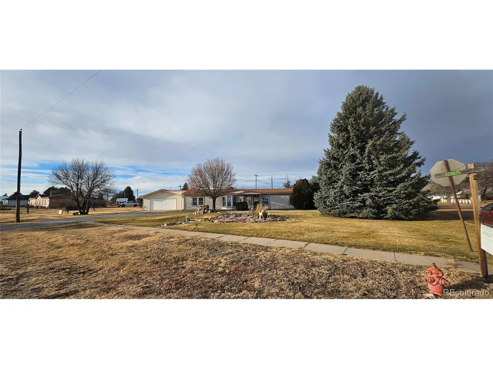 401 Iowa Avenue Seibert, CO 80834