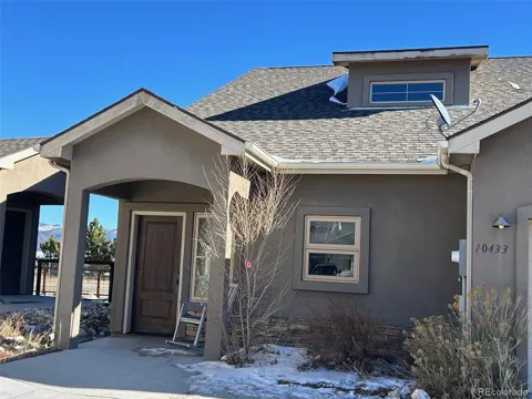 10433 Mesa View Court