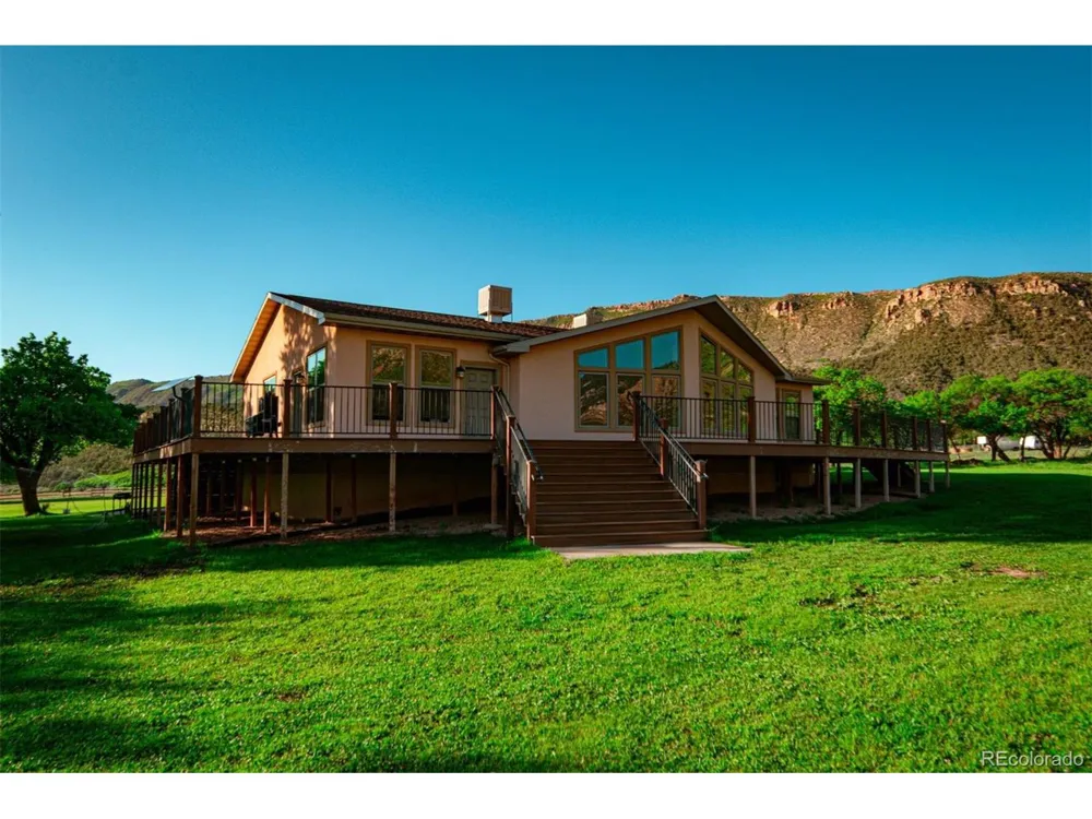 Address Not Shown Gateway, CO 81522