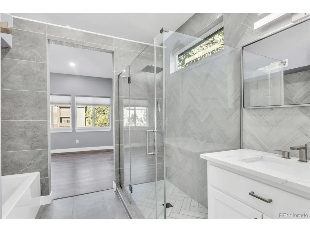 6001 S Yosemite Street #J208 Greenwood Village, CO 80111