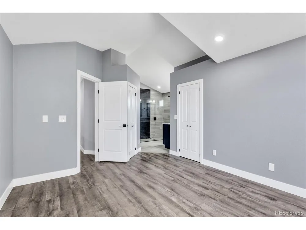 6001 S Yosemite Street #J208 Greenwood Village, CO 80111