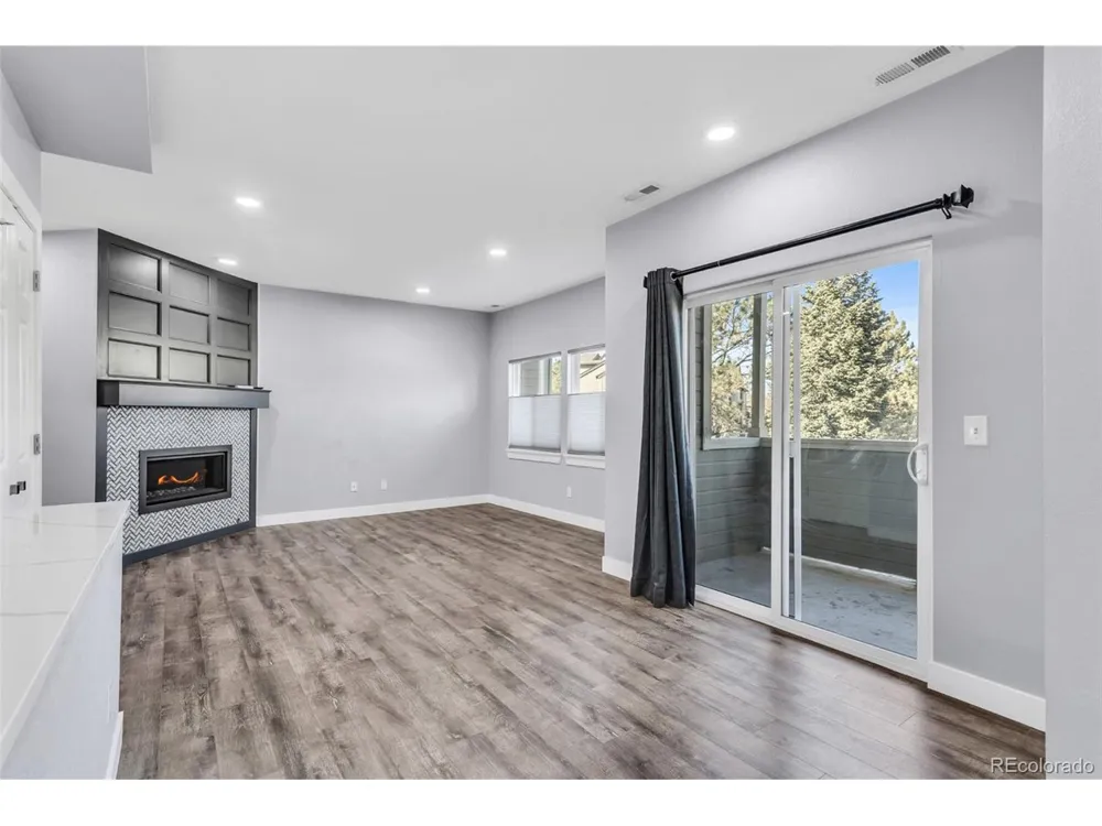 6001 S Yosemite Street #J208 Greenwood Village, CO 80111