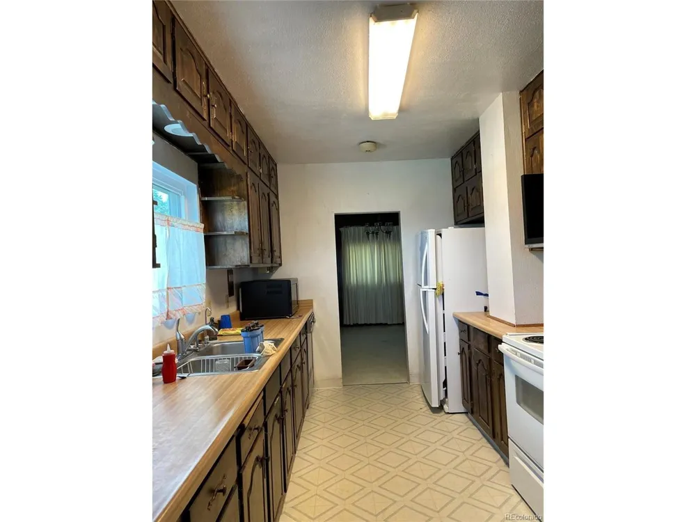 117 Lincoln Avenue Arriba, CO 80804