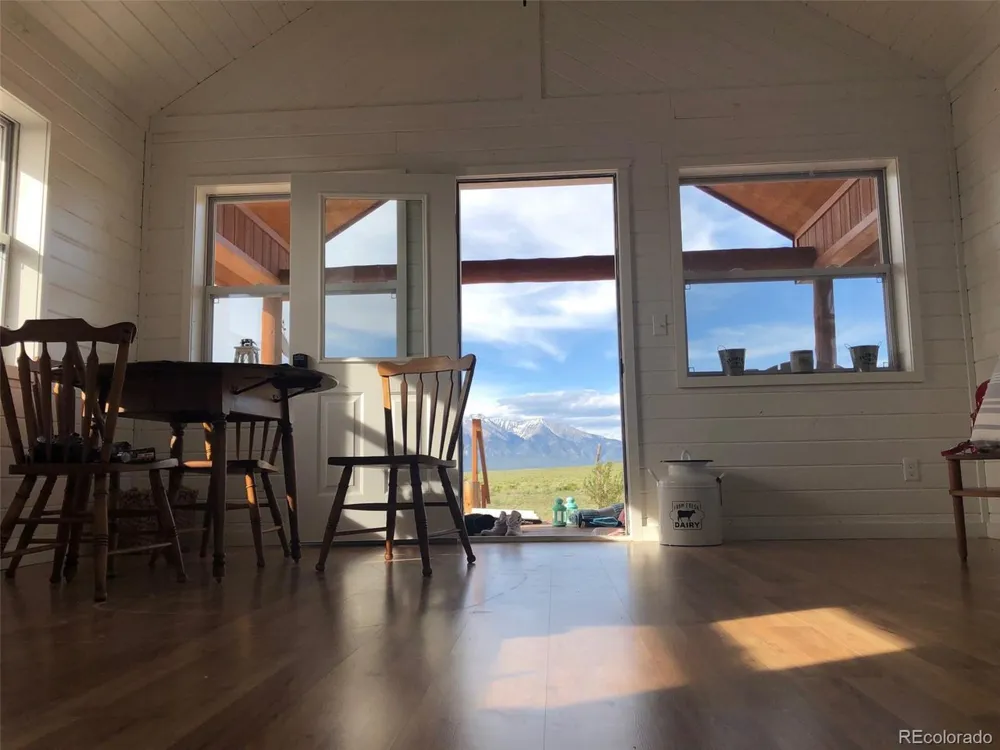 27028 Garo Park Drive Blanca, CO 81123