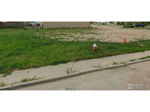 Daniels Street #12
