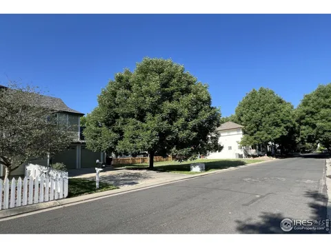 421 Noel Avenue