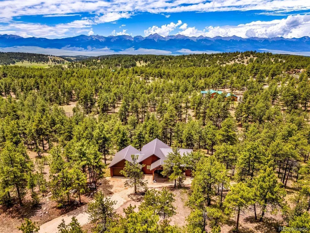 4513 County Road 323 Westcliffe, CO 81252