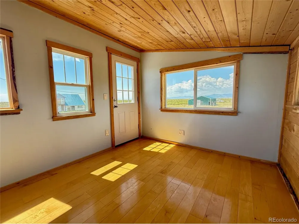 20497 County Road 59 Moffat, CO 81143