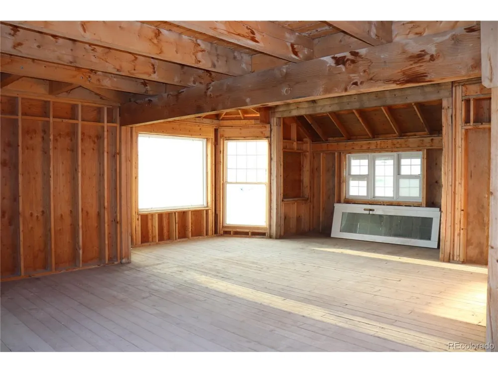 20497 County Road 59 Moffat, CO 81143