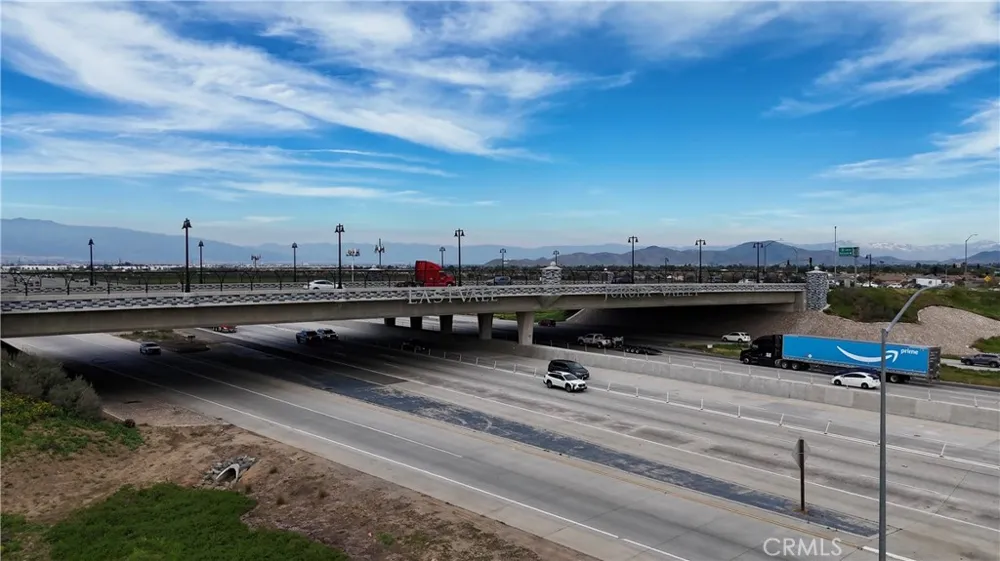 12450 Travanca Lane Eastvale, CA 91752