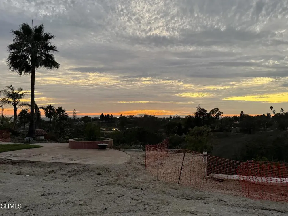 35 Estaban Drive Camarillo, CA 93010