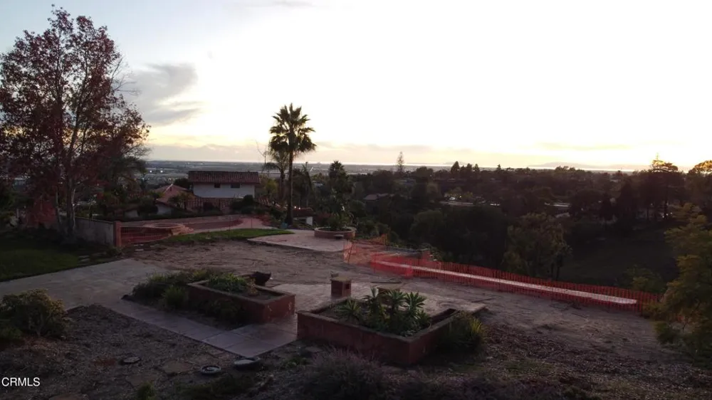 35 Estaban Drive Camarillo, CA 93010
