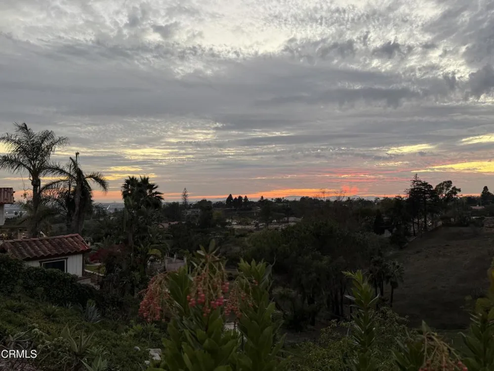 35 Estaban Drive Camarillo, CA 93010
