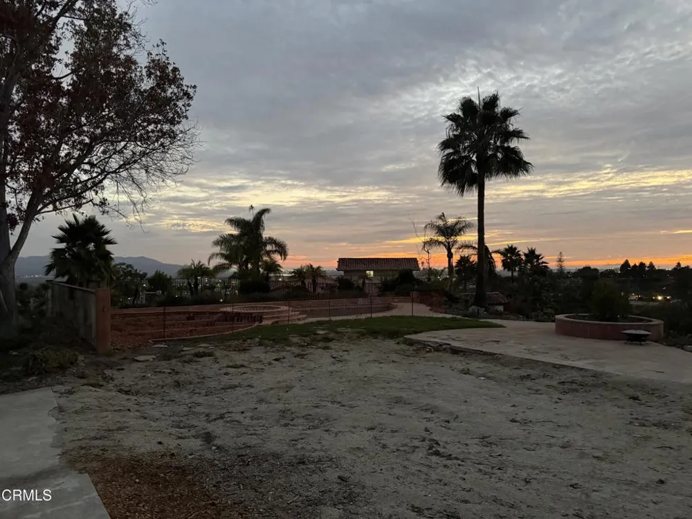 35 Estaban Drive Camarillo, CA 93010