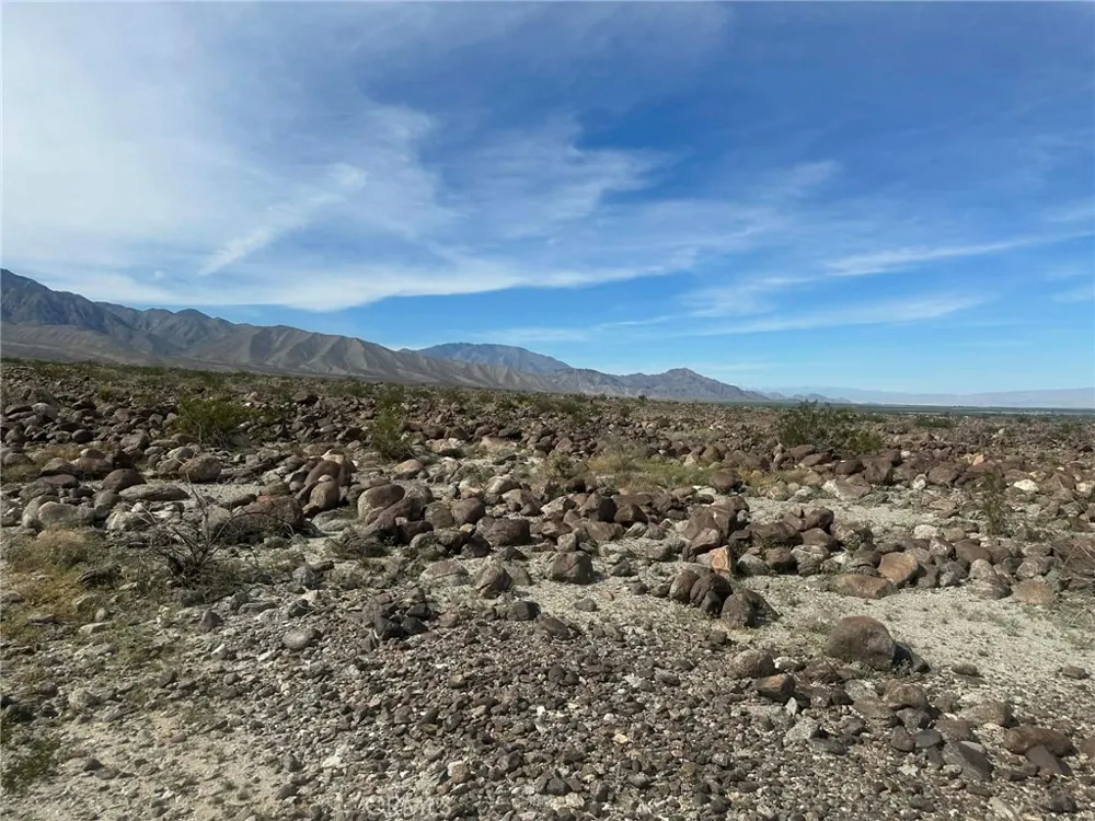 84th Avenue Oasis, CA 92274