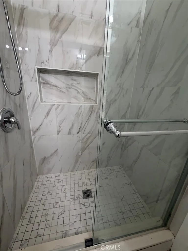 4721 W Oakfield Santa Ana, CA 92703
