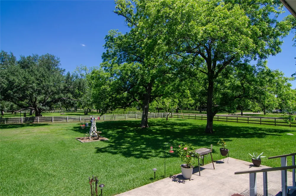36606 Tejas Road Simonton, TX 77485