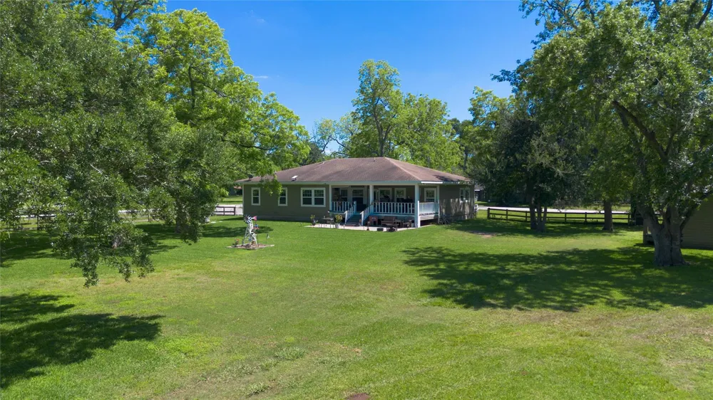 36606 Tejas Road Simonton, TX 77485