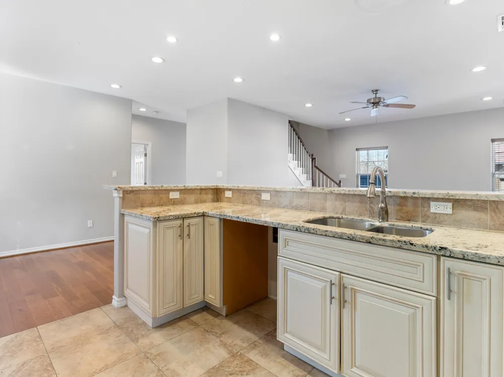 4404 Cardinal Drive Bay City, TX 77414