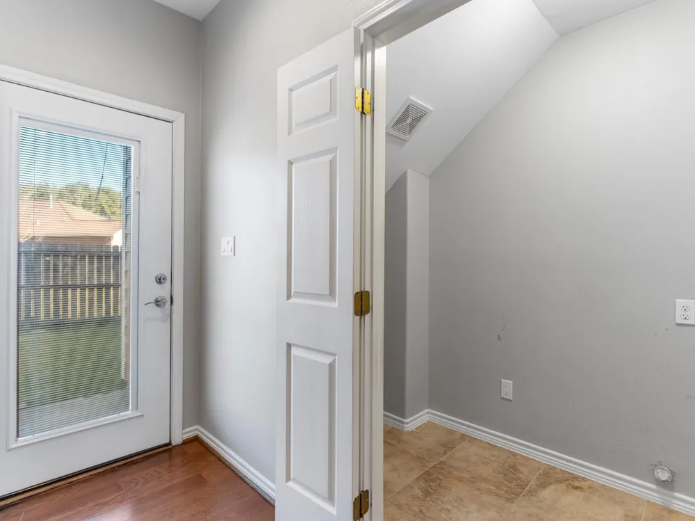 4404 Cardinal Drive Bay City, TX 77414