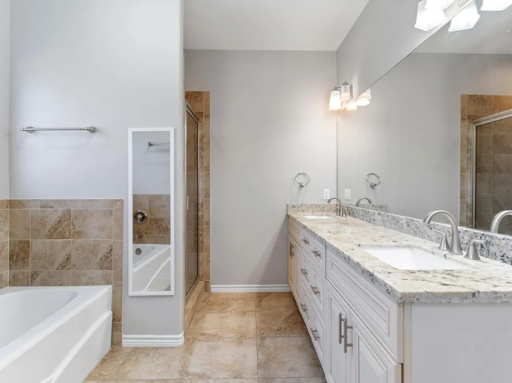 4404 Cardinal Drive Bay City, TX 77414