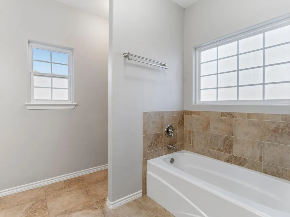 4404 Cardinal Drive Bay City, TX 77414