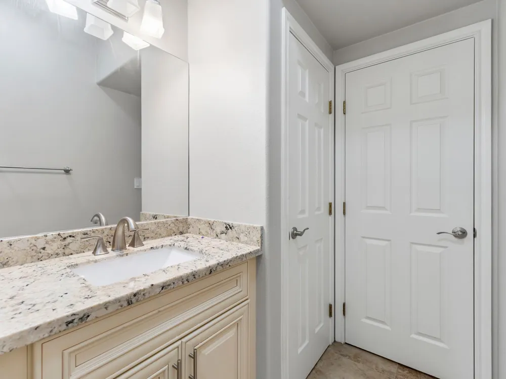 4404 Cardinal Drive Bay City, TX 77414