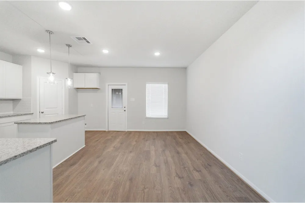 8118 Coral Drive Texas City, TX 77591