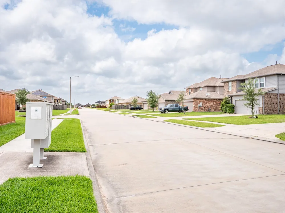 8118 Coral Drive Texas City, TX 77591