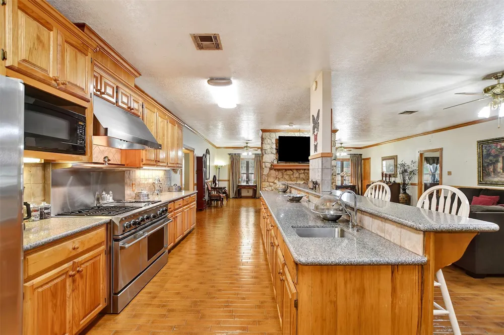 9310 S Business 6 Navasota, TX 77868
