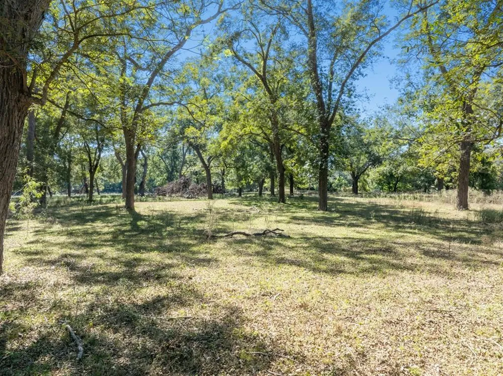 5201 US Highway 90A W Gonzales, TX 78629