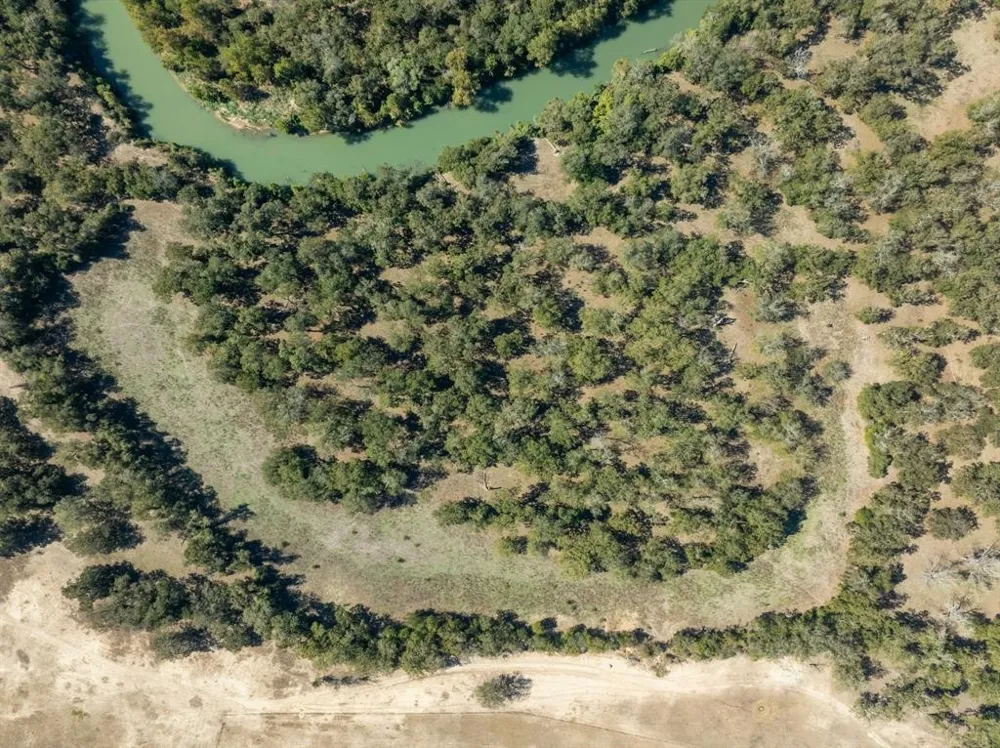5201 US Highway 90A W Gonzales, TX 78629
