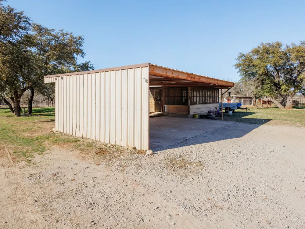 3301 County Road 339 Early, TX 76802
