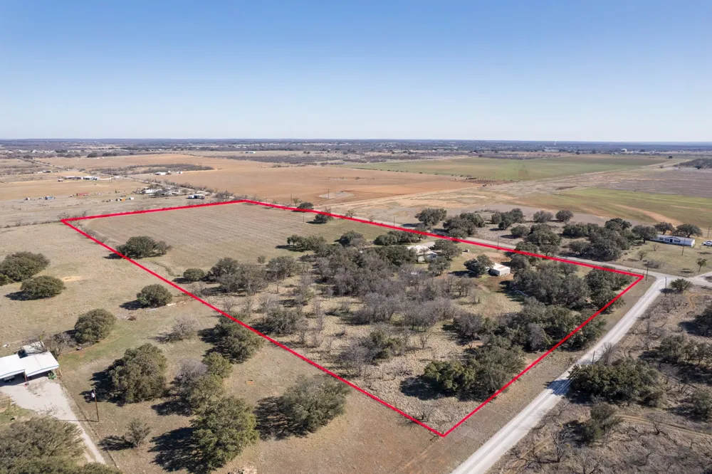 3301 County Road 339 Early, TX 76802