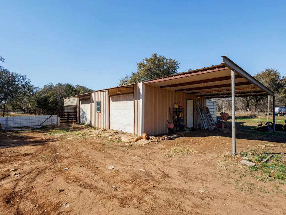 3301 County Road 339 Early, TX 76802
