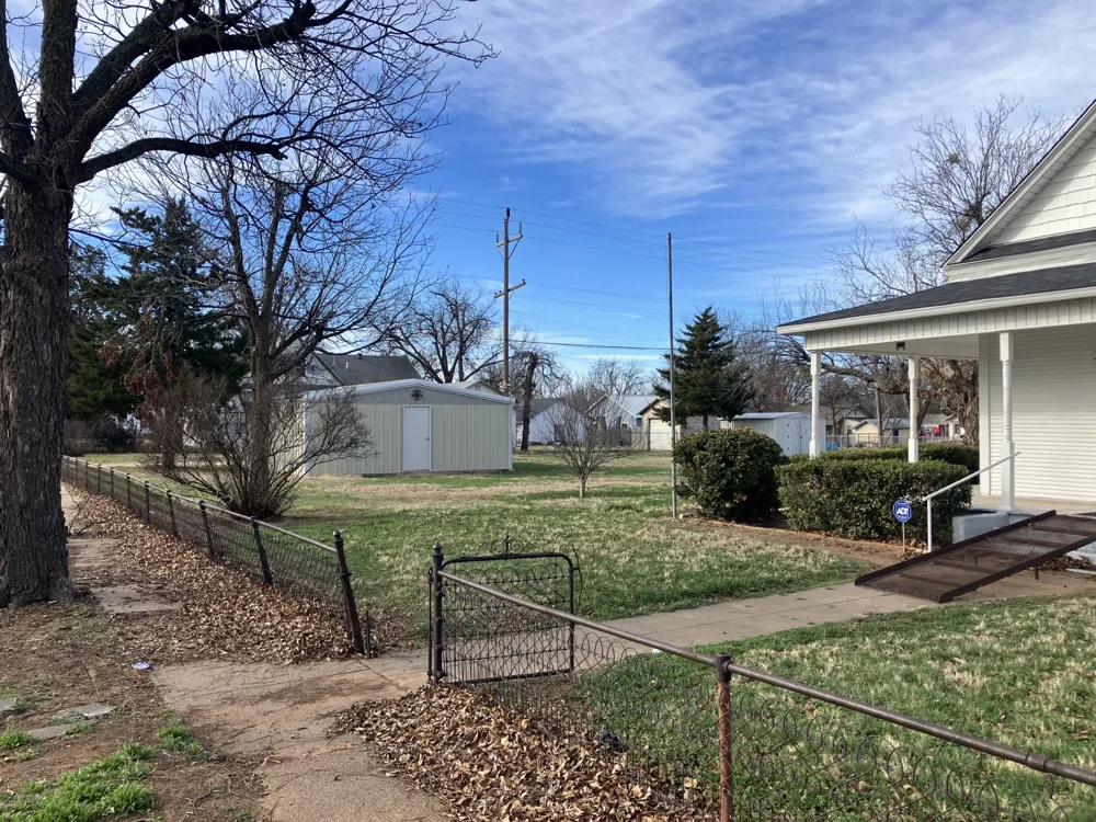 109 Foley Street Seymour, TX 76380