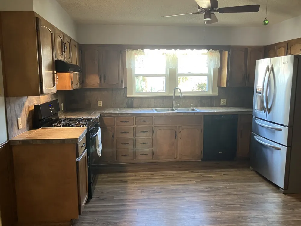 109 Foley Street Seymour, TX 76380